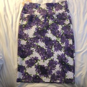 BNWT Lularoe Cassie Pencil Skirt